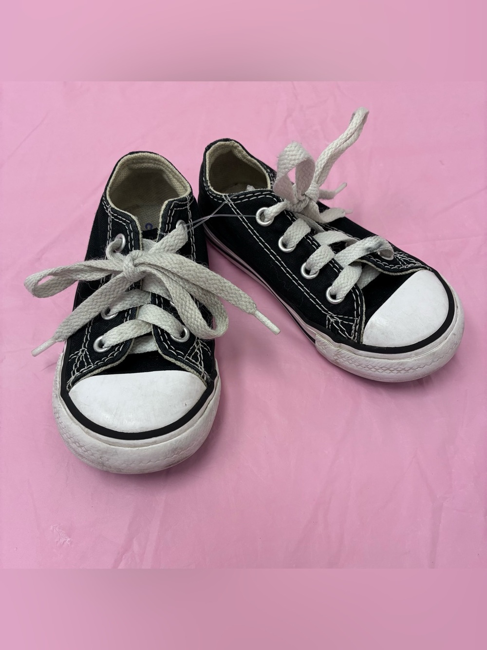 Converse Kids Toddler Childs Black White Canvas Lace-Up Sneakers Small Sz 6